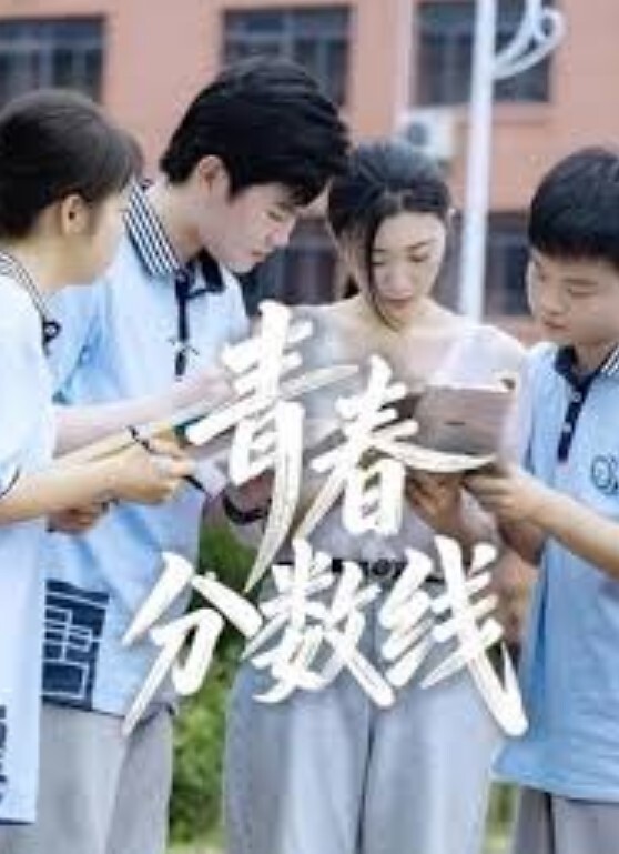 郑原创Zzz666温泉酒店度假贱婊子母狗发骚跪舔肉棒公共场所按耐不住直接开操 - 18JTV